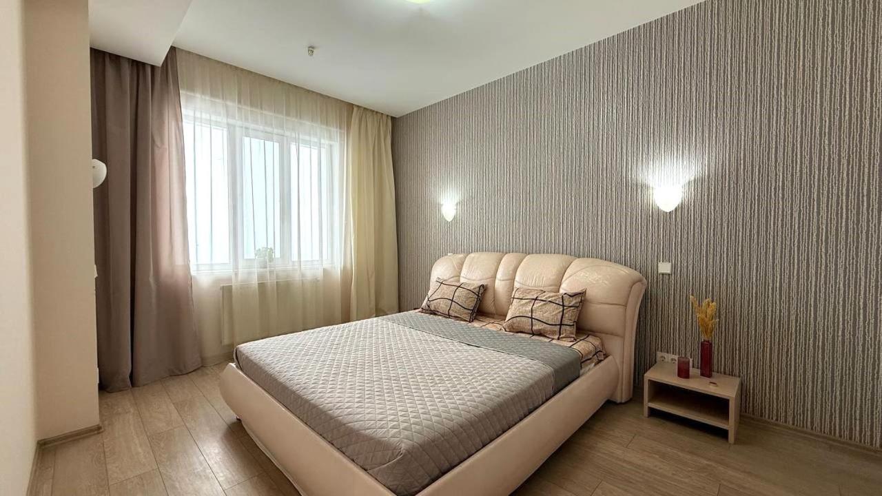 Bright House On 23 Serpnya Charków Zewnętrze zdjęcie